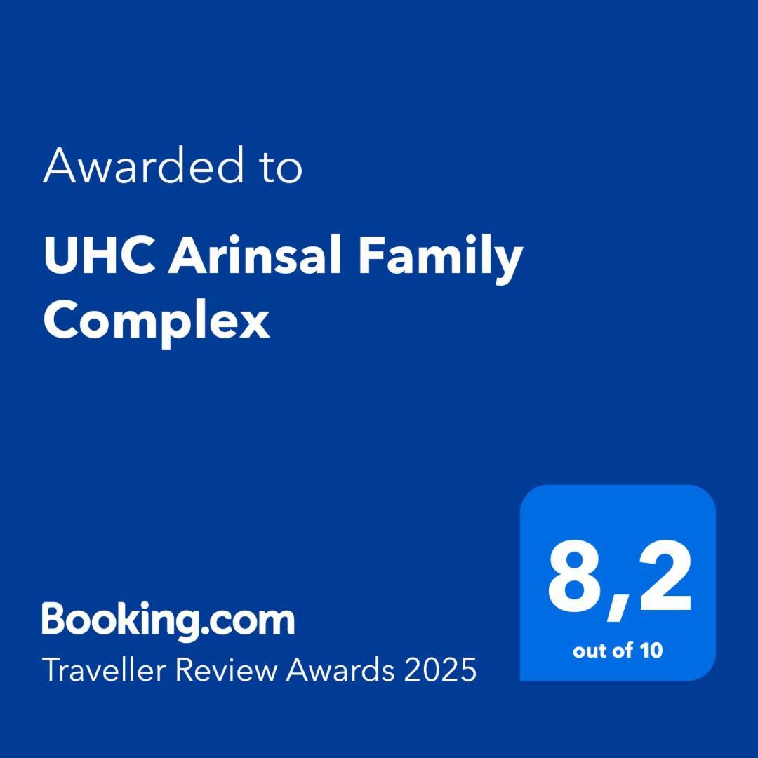 Uhc Arinsal Family Complex