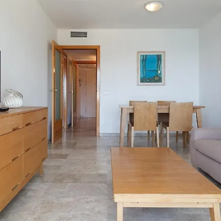 Uhc Arinsal Family Complex Apartment Salou Room photo