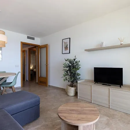 Uhc Arinsal Family Complex Apartment Salou Room photo